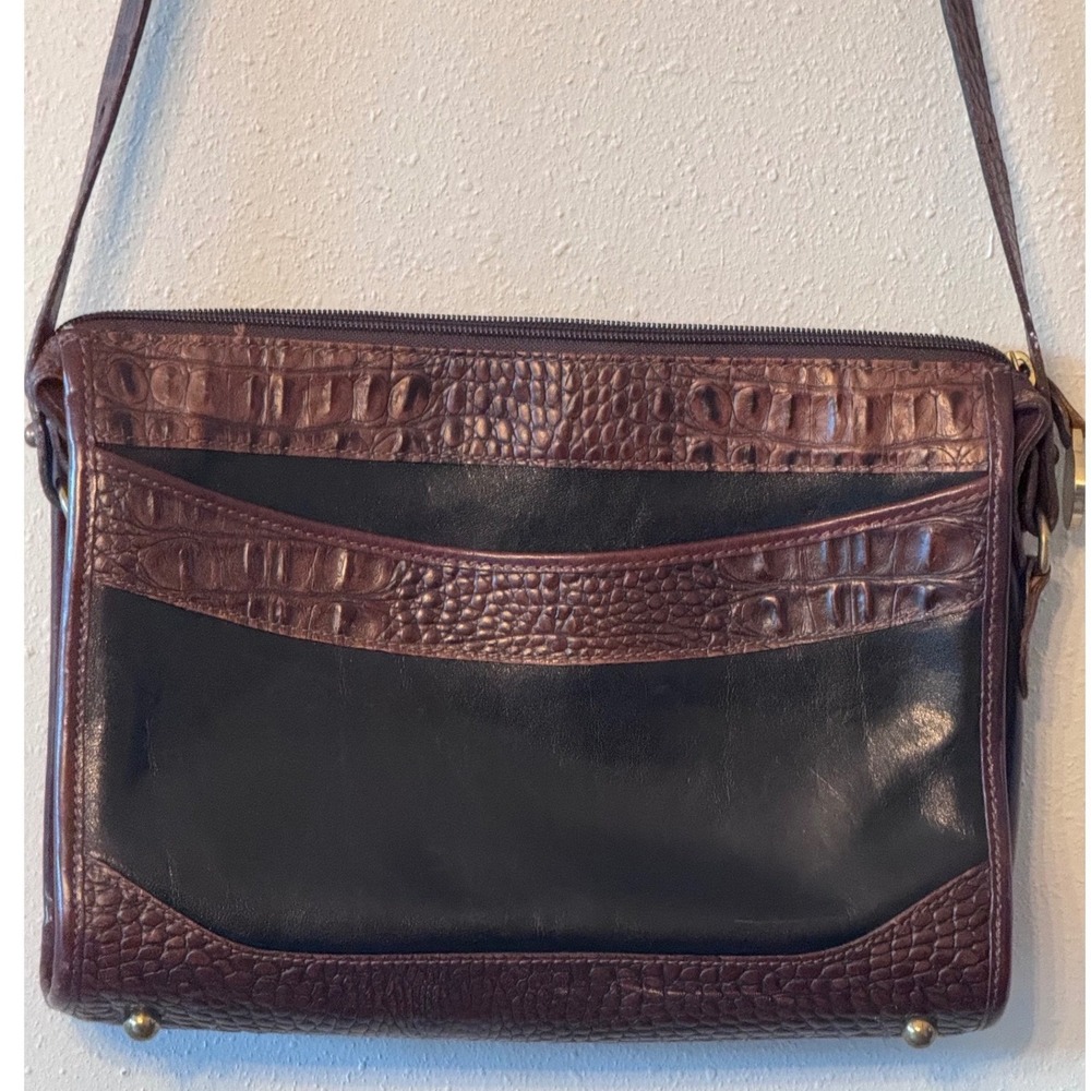 Brahmin VTG Black Brown Croc Embossed Leather Crossbody Bag Medallion Luxury Y2K